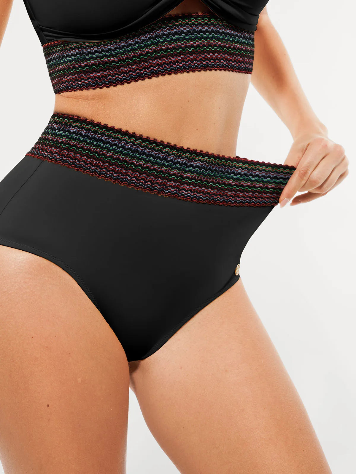 Conjunto de Biquíni Cintura Alta Boho com Controle de Barriga | Valentina Privée