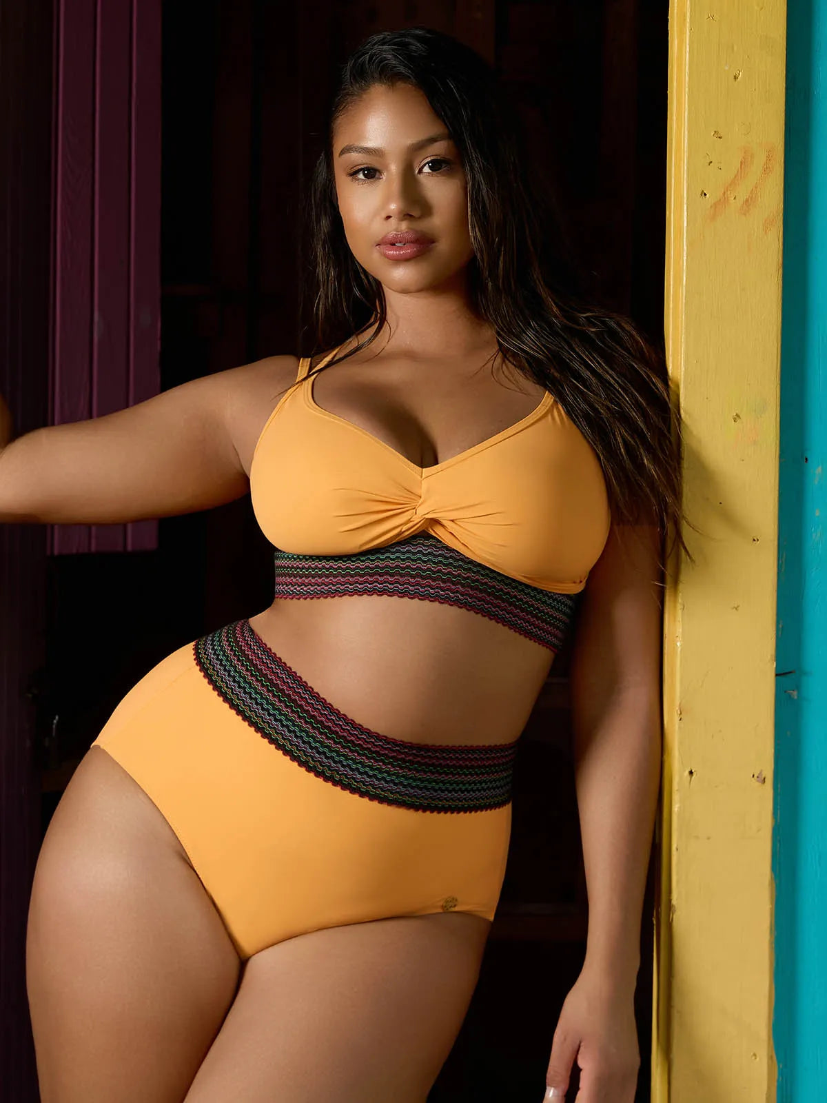 Conjunto de Biquíni Cintura Alta Boho com Controle de Barriga | Valentina Privée