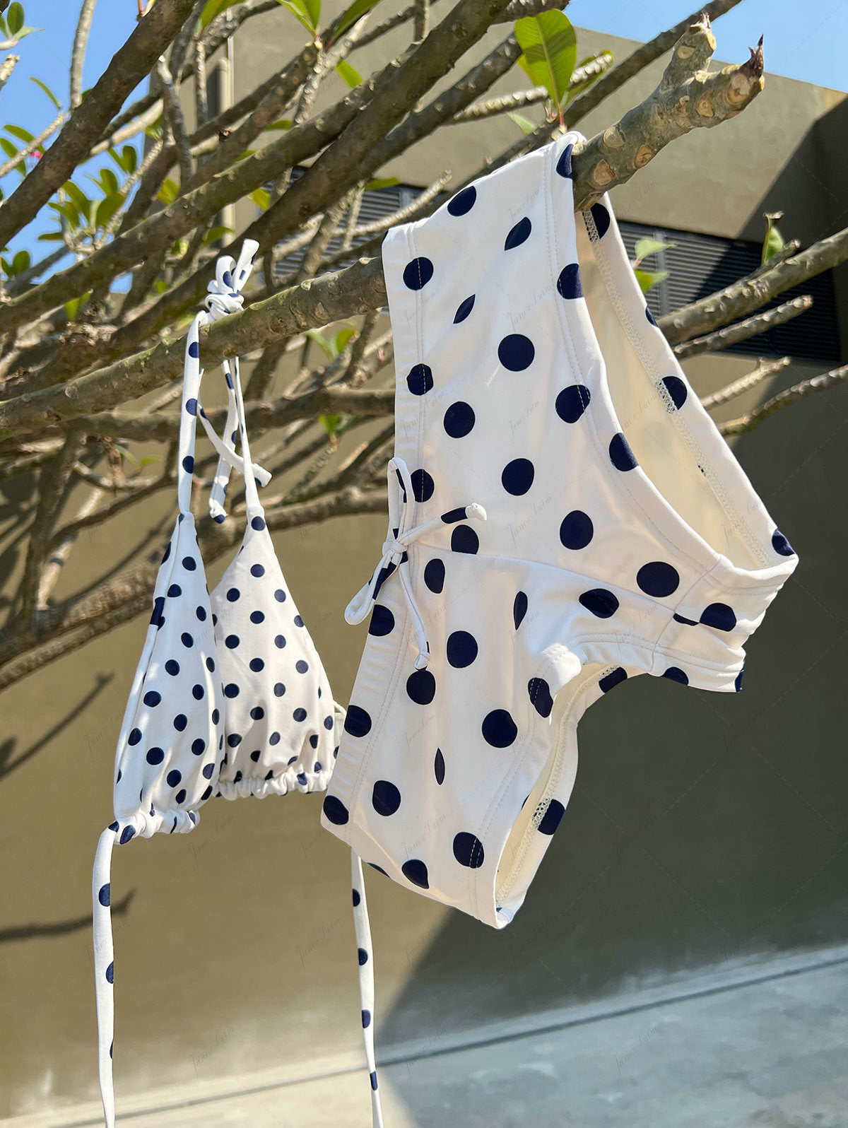Calcinha Riviera Poá Azul Marinho Valentina Privée | Moda Praia Exclusiva