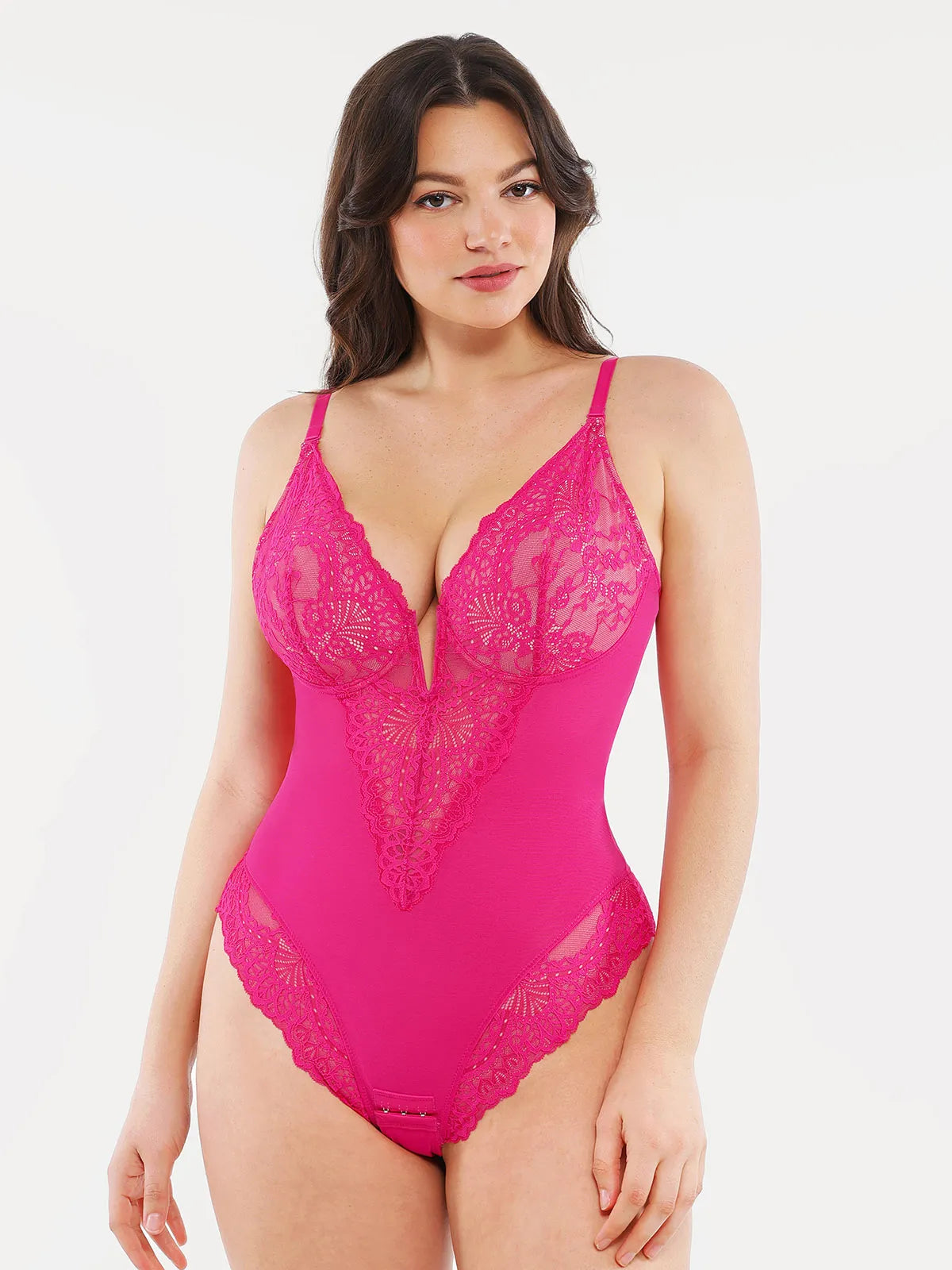 Body Modelador Rendado com Decote V Profundo | Tanga