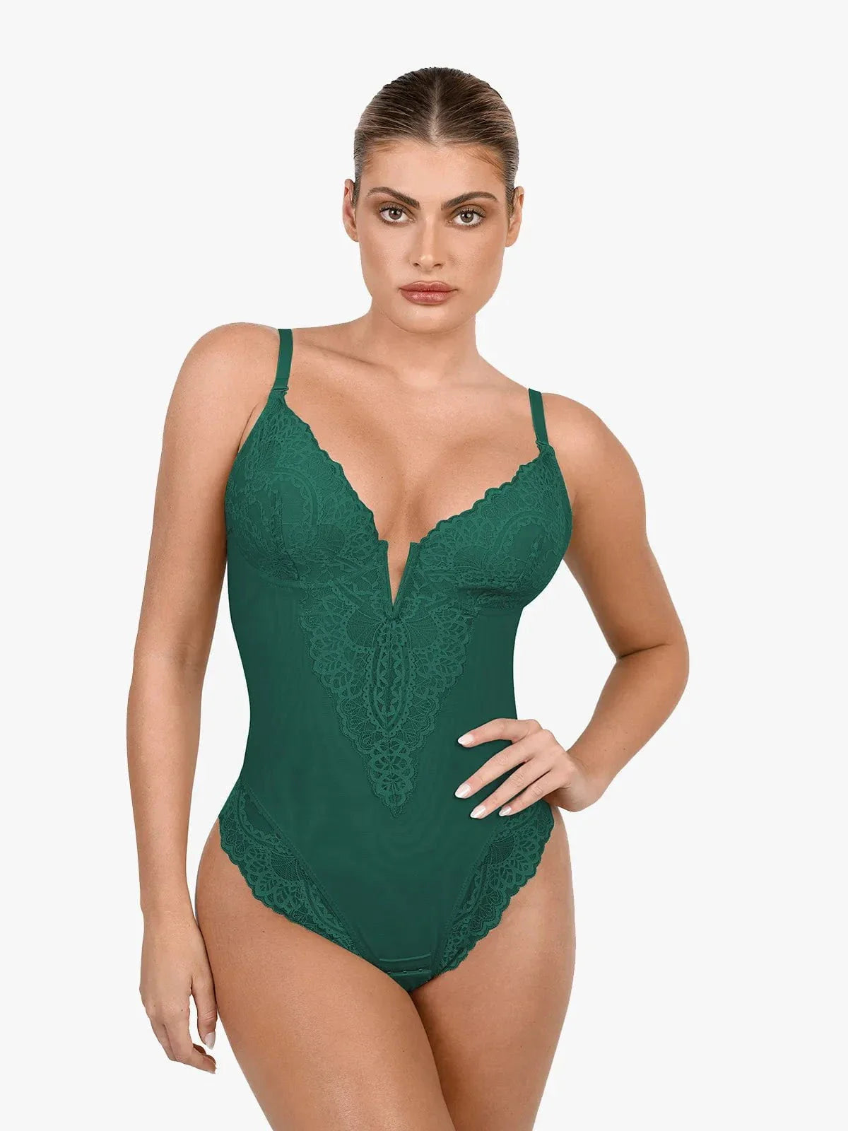 Body modelador rendado com decote em V profundo e tanga