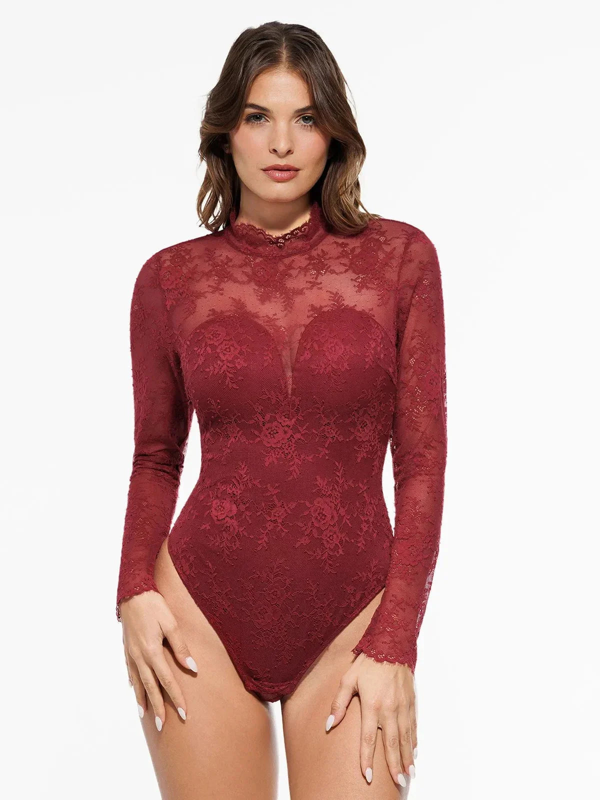 Body modelador rendado com renda floral e manga longa com gola alta falsa