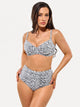 Conjunto de biquíni modelador com franzido na barriga