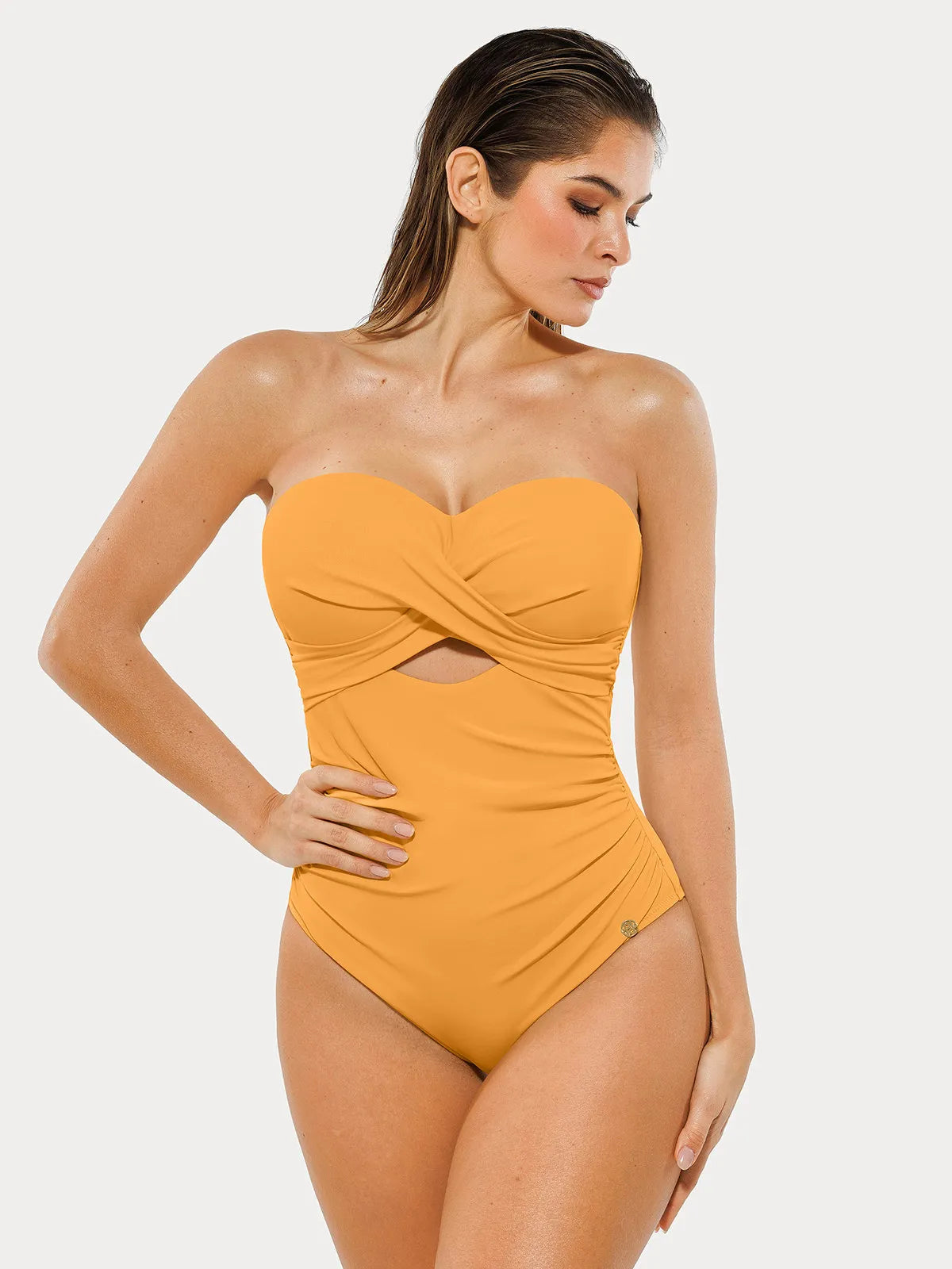 Maiô Modelador com Torção e Franzido com Alças Removíveis | Valentina Privée